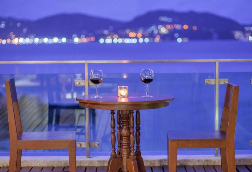 استراحتگاه Zenmaya Oceanfront Phuket, Trademark Collection By Wyndham