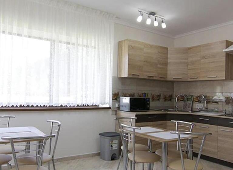 הוסטל Villa Paraiso Karpaty