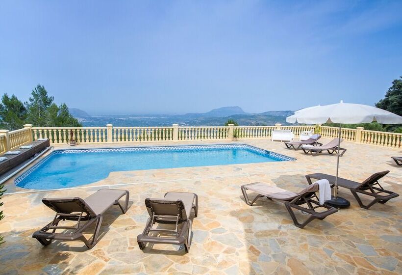 تختخواب و صبحانه Casa Lennisa