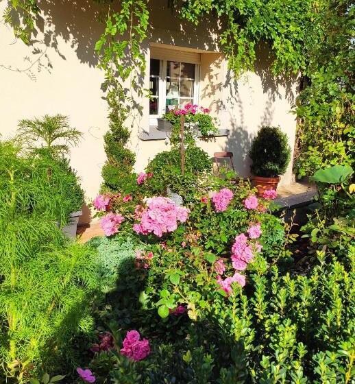 مبيت وإفطار Chambres D Hôtes Le Clos Du Verger
