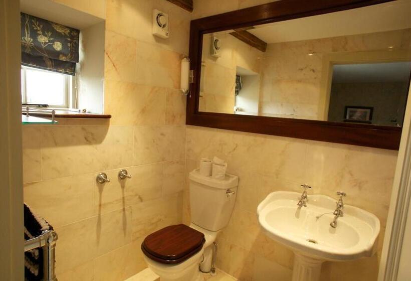 مبيت وإفطار Grange Manor