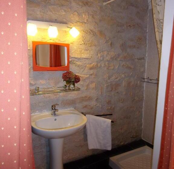 مبيت وإفطار Gîte L Ange Blanc 20 Personnes