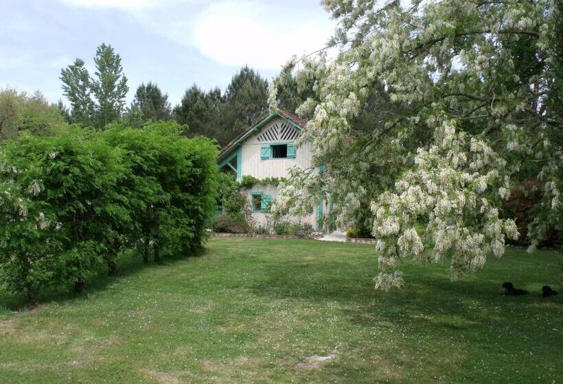 住宿加早餐  Les Hôtes Landes