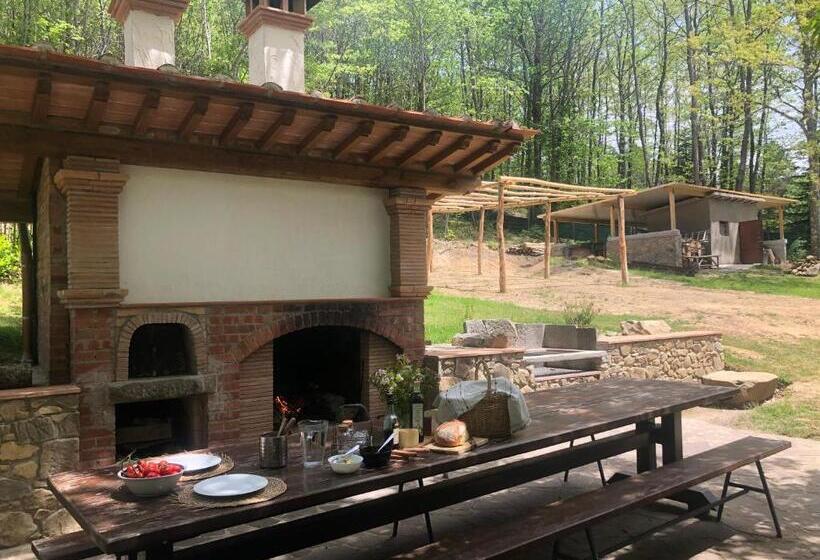 فندق Agriturismo La Casa Nel Bosco