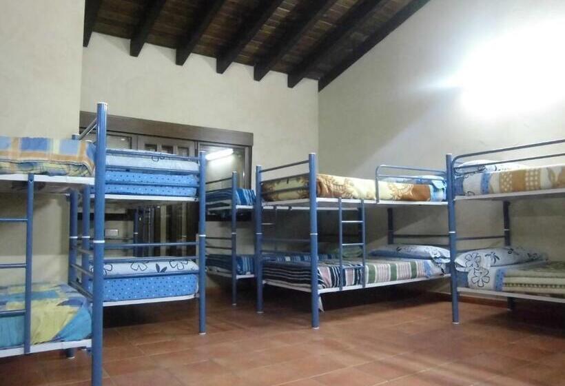 بنسيون Albergue Turístico Las Eras
