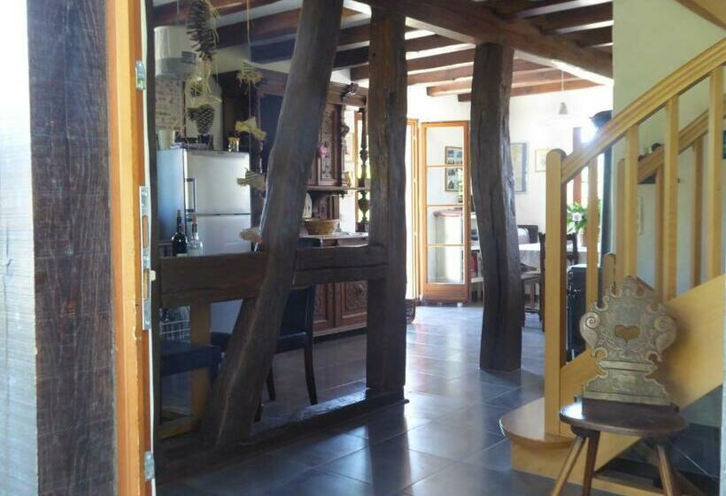 膳宿费 La Pomme De Pin