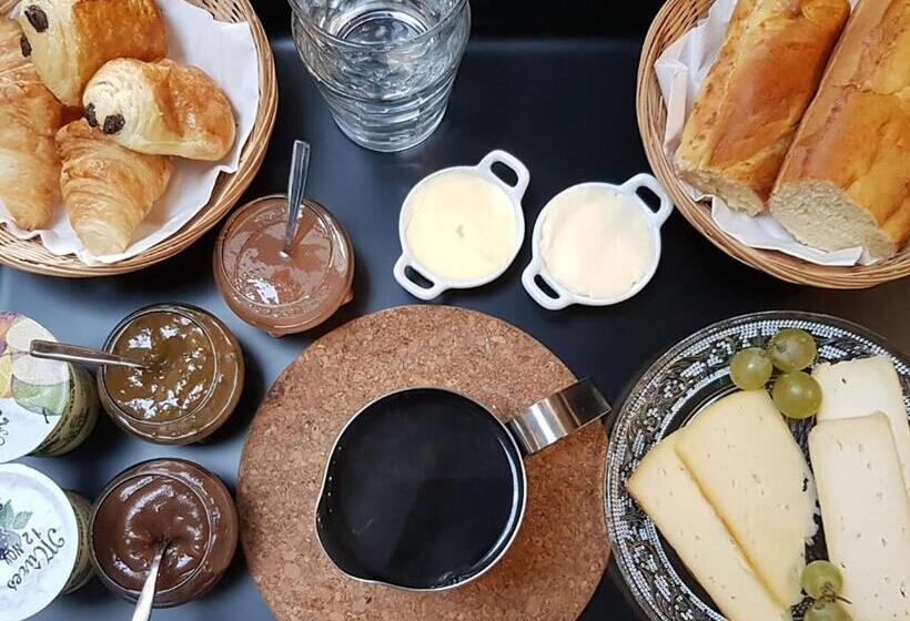 住宿加早餐 Au Soleil Vert Chambre De Charme Avec Spa Et Sauna Privés