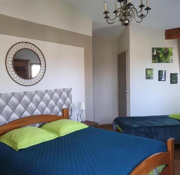 ベッドアンドブレックファースト Chambres D Hôtes Le Bois Des Frênes