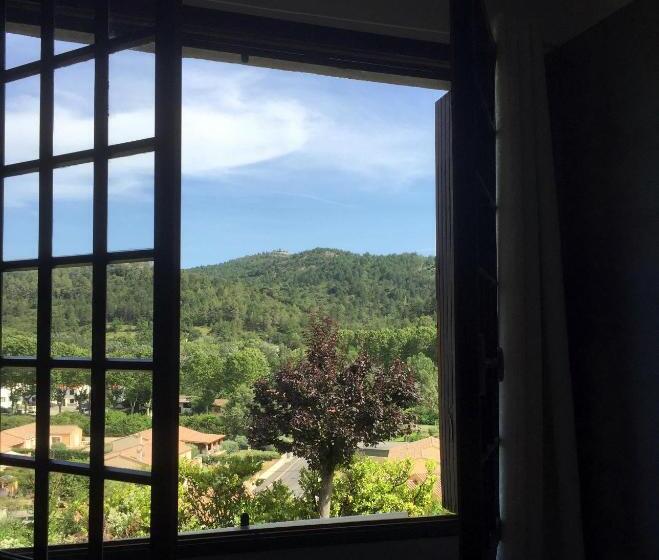 ベッドアンドブレックファースト Chez Montiz