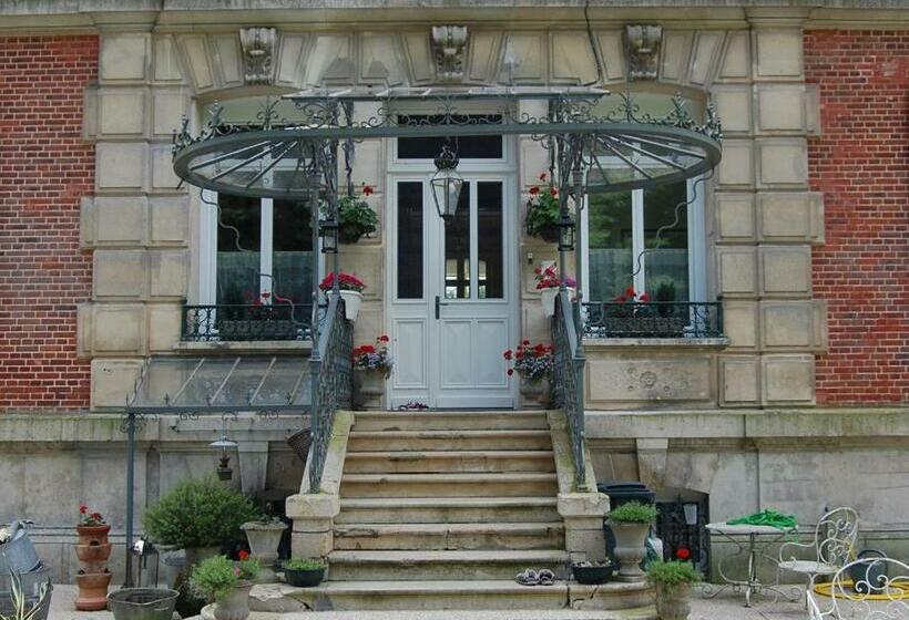 مبيت وإفطار Château De Broyes