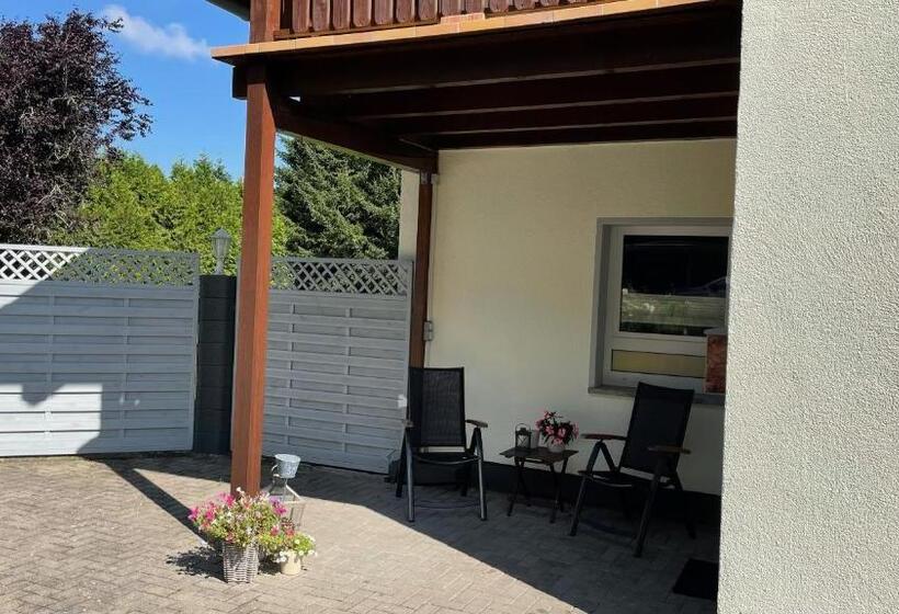 ベッドアンドブレックファースト Haus Kristal