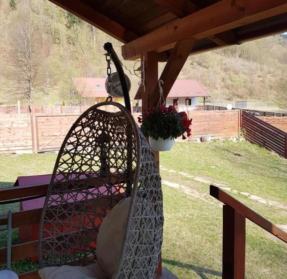 مبيت وإفطار Vila Carmen