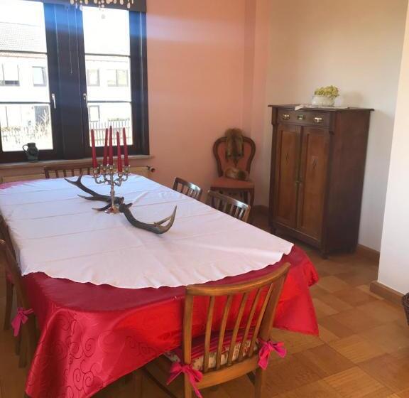 مبيت وإفطار Zum Alten Pfarrhaus