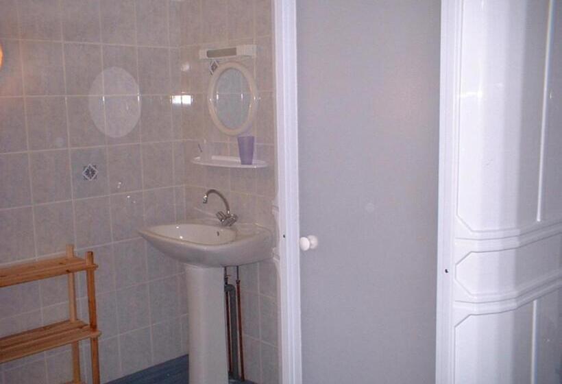 Bernafay Wood B&b