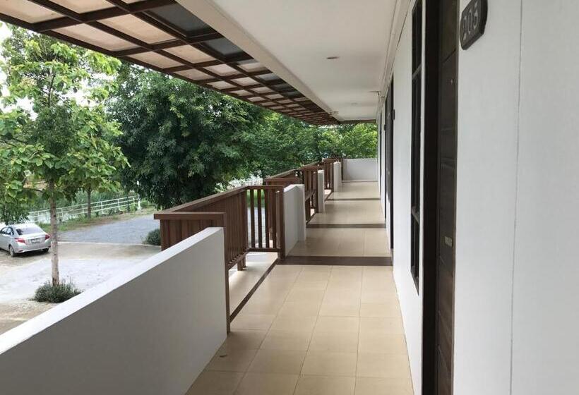 Dd Boutique Resort