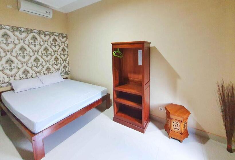 فندق Graha Adi Karya Syariah Kartasura Redpartner