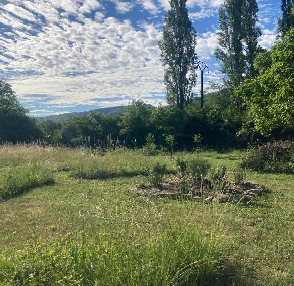 ペンション Les Deux Chevaux Chambres D’hôtes