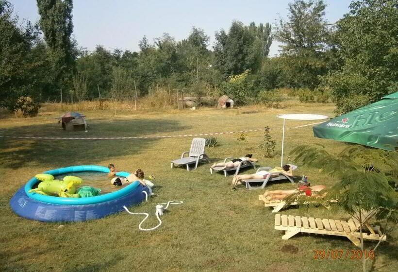 پانسیون Perla Neagră Lotus Spa