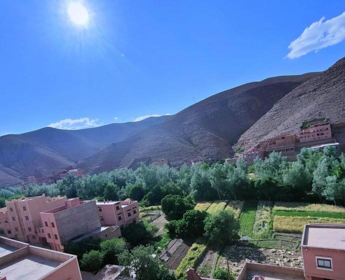 هاستل Auberge La Belle Vue Dades