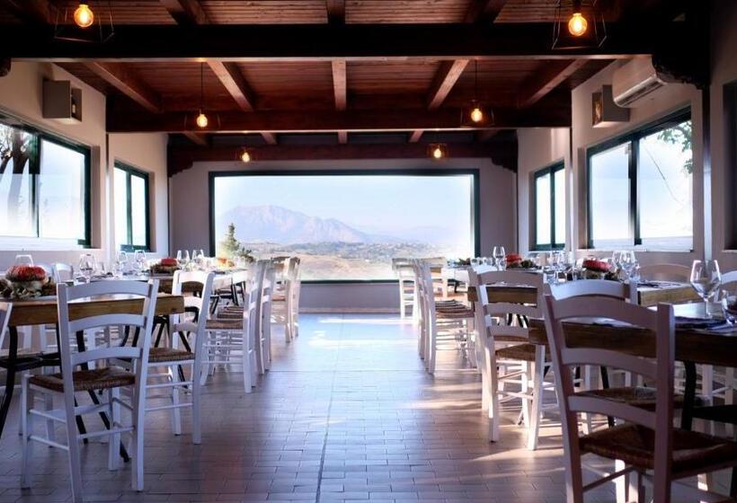 مبيت وإفطار Relais Il Feudo