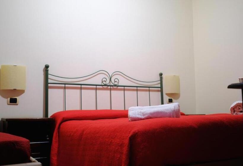 مبيت وإفطار Relais Il Feudo
