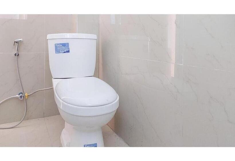 ホテル Artayya Puri 3 Syariah Near Terminal Caruban Mitra Reddoorz