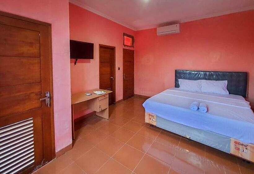 فندق Pakde Air Cafe And Homestay Grabag Magelang Mitra Reddoorz