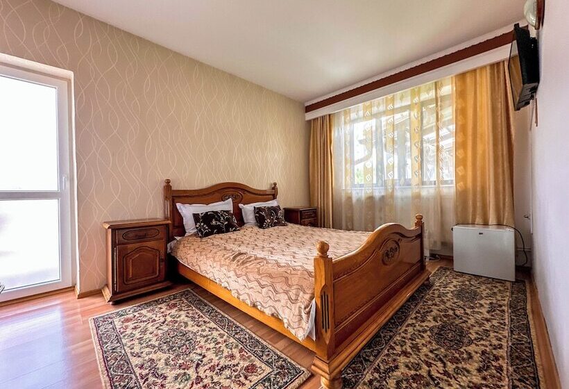 بنسيون Perla Brazilor