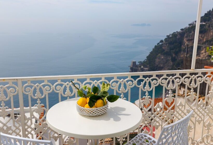 تختخواب و صبحانه Casa Nilde