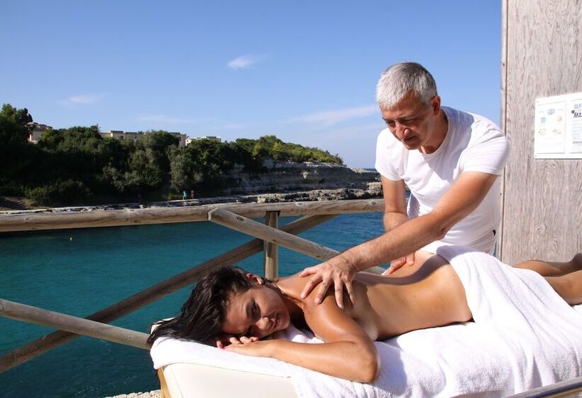 هتل Le Cale D'otranto Beach Resort
