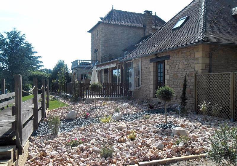 호텔 Hôtel Restaurant Les Collines