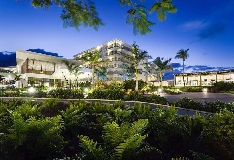هتل Sonesta Ocean Point Resort  All Inclusive   Adults Only
