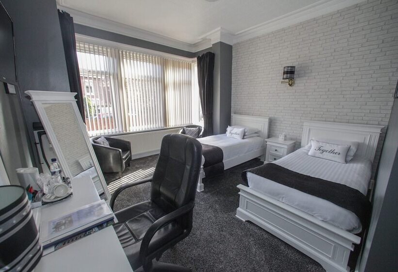 펜션 Tower House Executive Guest House