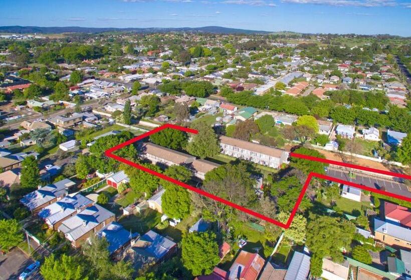 Summer East Serviced Apartments