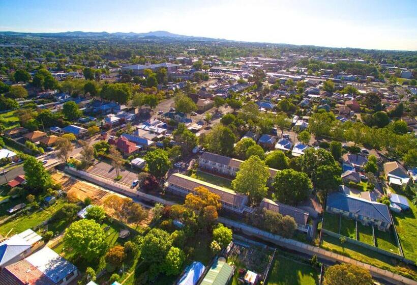 Summer East Serviced Apartments