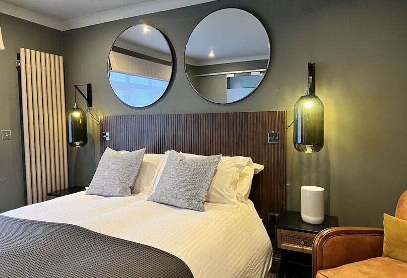 민박 Rockmount Rooms & Apartment