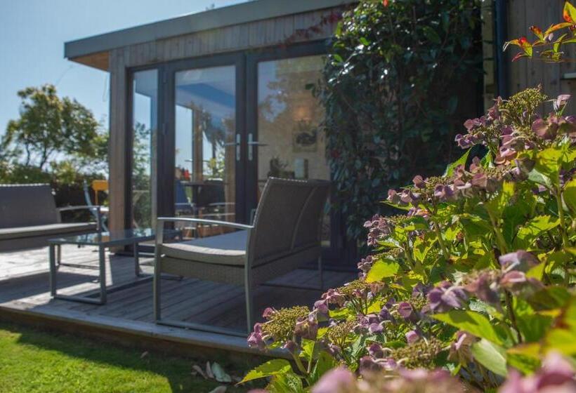 민박 Rockmount Rooms & Apartment