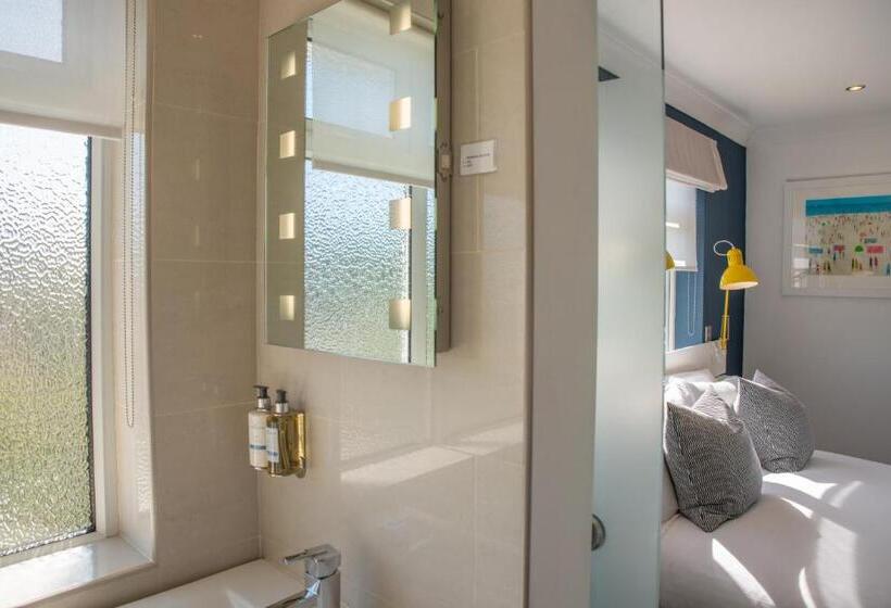 민박 Rockmount Rooms & Apartment