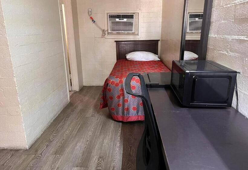 Border Motel