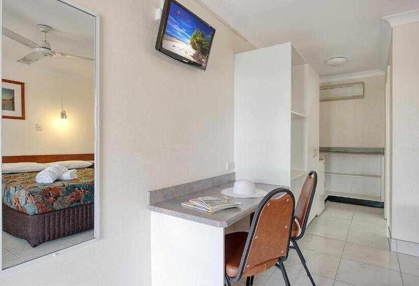 Demi View Motel