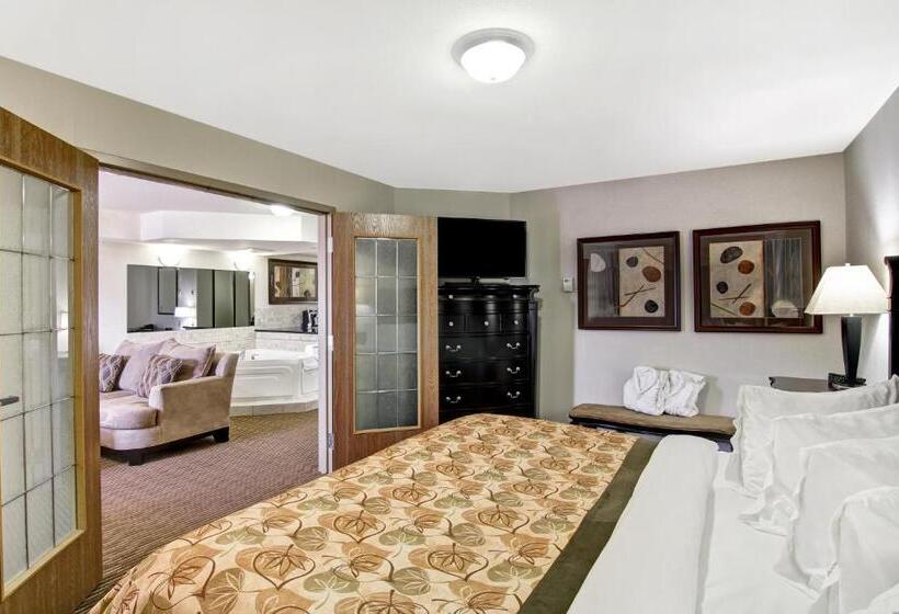 فندق Coast Weyburn