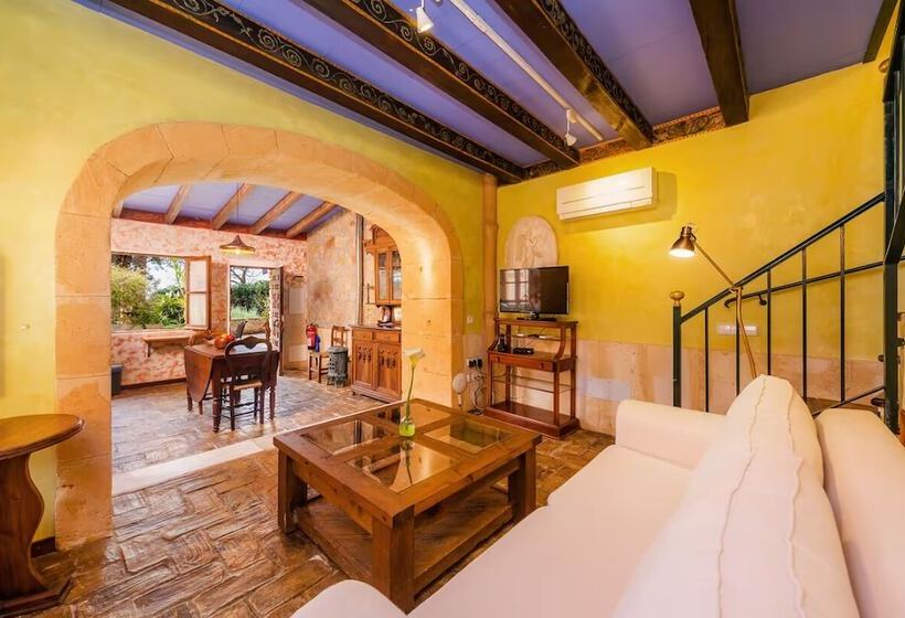 فندق Es Revellar Art Resort  Adults Only