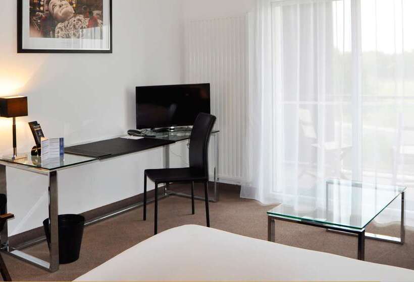 فندق Golden Tulip Nantes Carquefou Suite