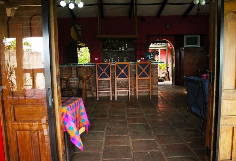 هتل La Posada De Suchitlan