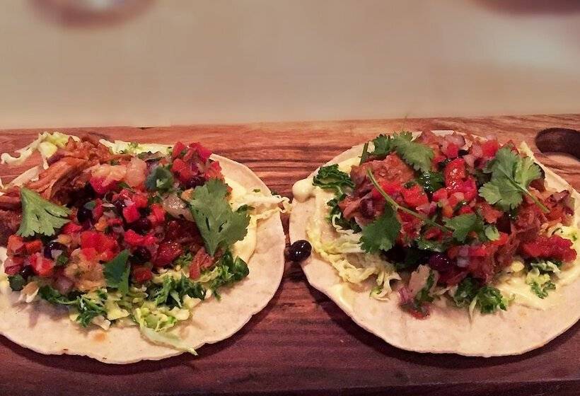 هتل Maqai Beach Eco Resort