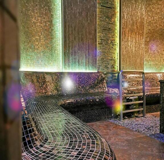 ホテル Mistral Sport