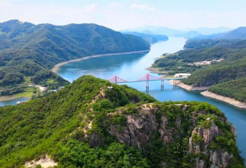 فندق Ramada By Wyndham Suanbo