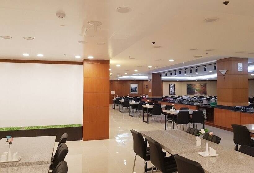 فندق Ramada By Wyndham Suanbo