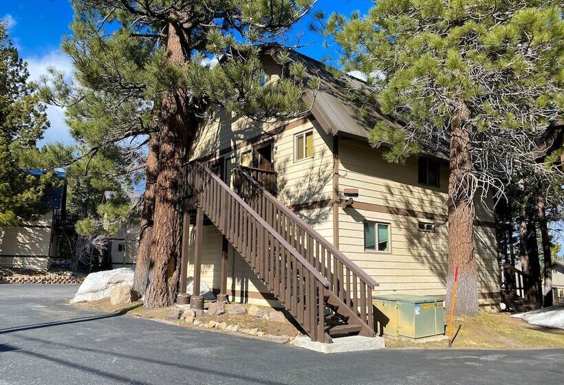 Mammoth View Villas   Near Hike/bike Trails!