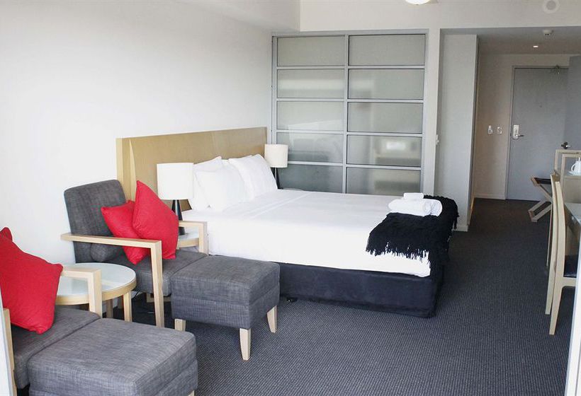 Darwin Executive Suites & Free Car